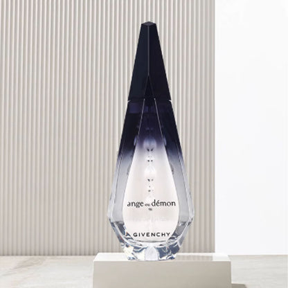 Givenchy ayollar uchun Ange ou Demon le secret parfyum suvi