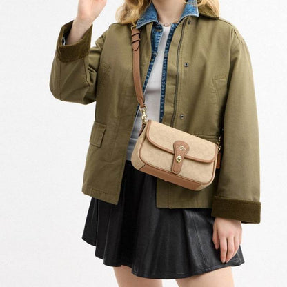 Сумка женская Coach Hadley Old Flower Flap Knob Closure - Boxette Shop