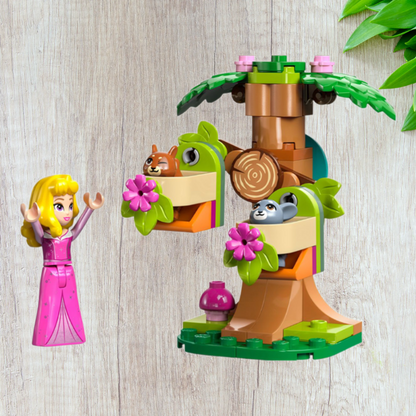 LEGO Disney malika Elloning o'rmon maydonchasi (30671)