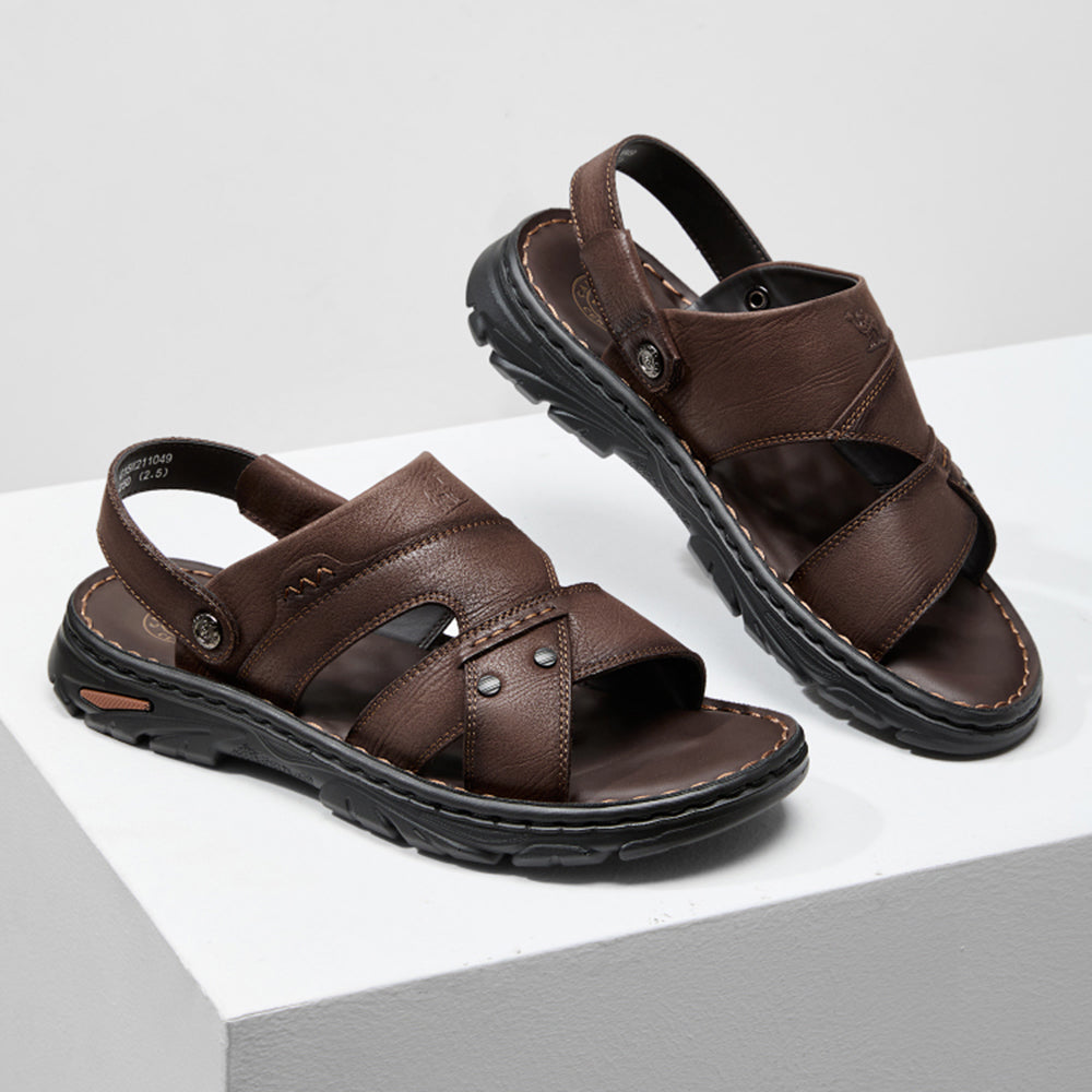 Erkaklar uchun tuya shaklidagi sandallar