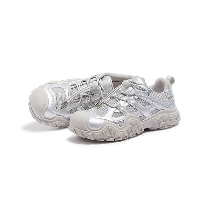 Ayollar uchun tuya krossovkalari