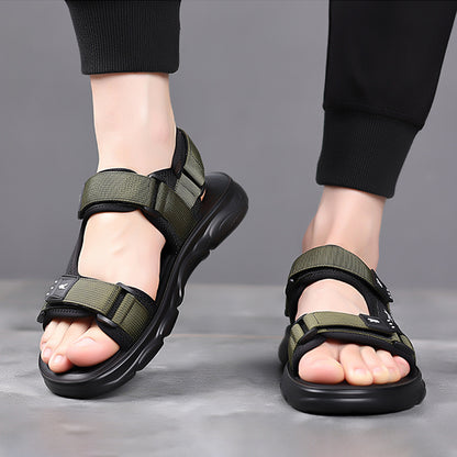 Erkaklar uchun Playboy sandallari