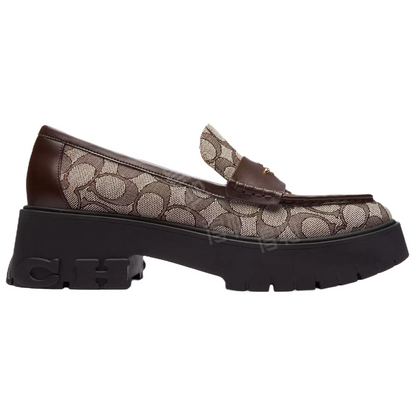 Ayollar uchun mokasinlar