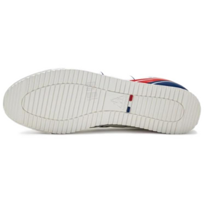 Le Coq Sportif ayollar krossovkalari