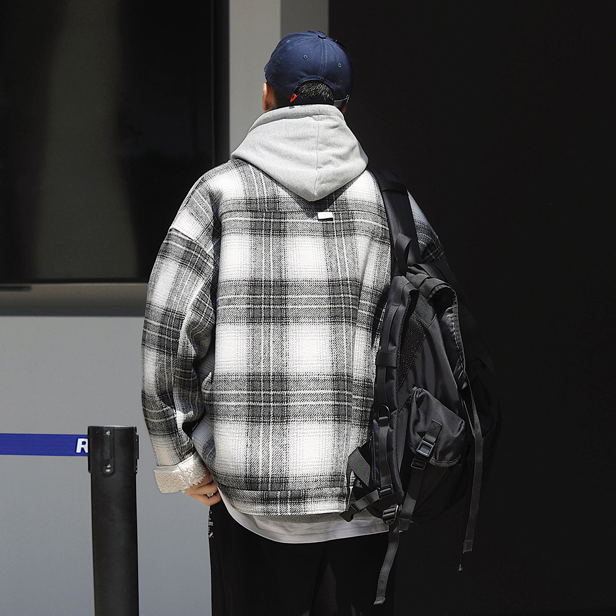 Erkaklar golf kross ko'ylagi