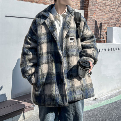 Tvid plashli koreys kurtkasi bu yerga yaqin Amerika retro yuqori ko'cha trendi bo'shashmasdan qulay uchuvchi murabbiyi bir ko'krakli katta qalinlashgan uzun yengli kurtka yuqori tasodifiy sayohat dangasa shamol ochiq sport oddiy ko'p qirrali palto m