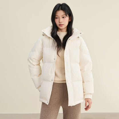 Qor uchib tushadigan kurtka