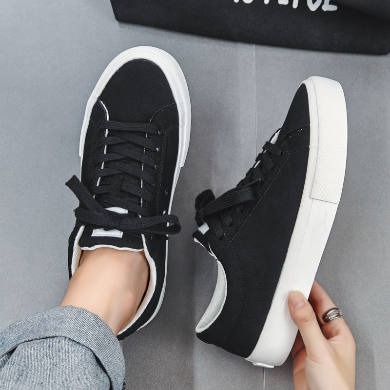 Vanssi krossovkalari