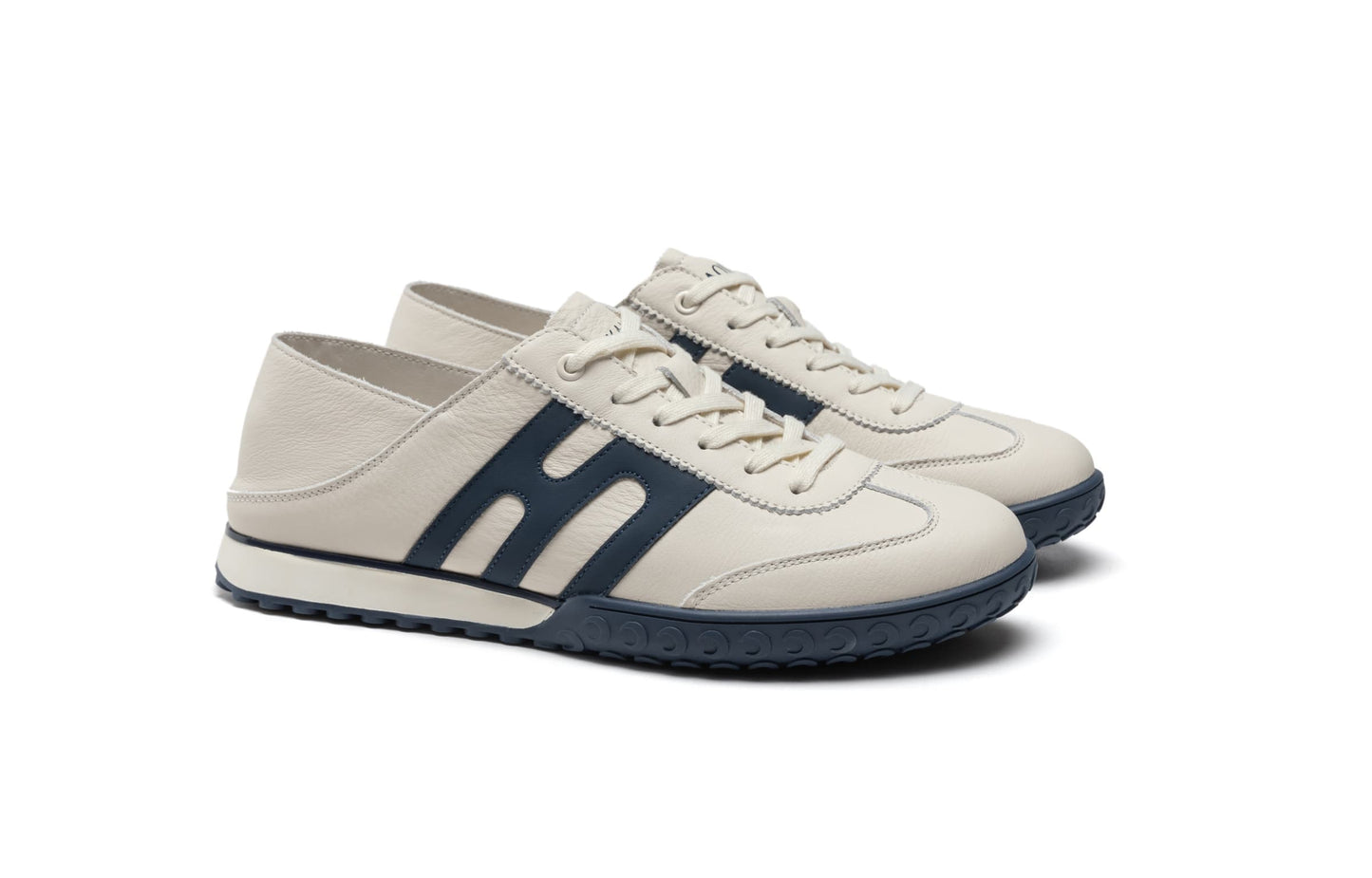 Кроссовки мужские Aokang