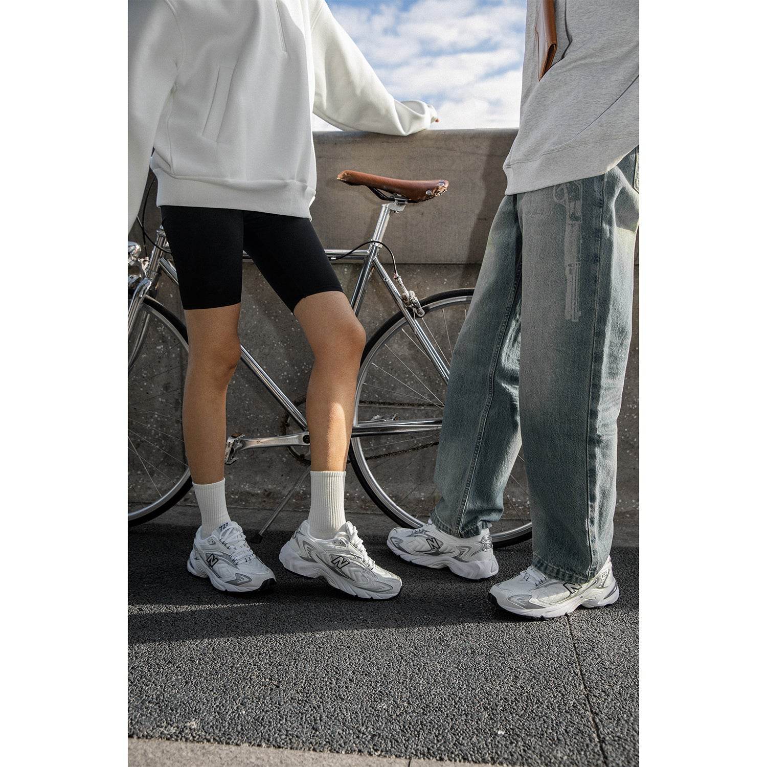 Кроссовки New Balance NB 725 Y2K - Boxette Shop