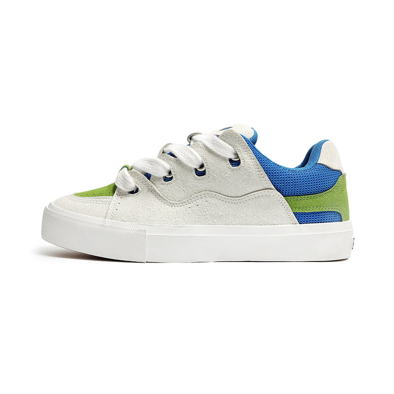 Vanssi krossovkalari