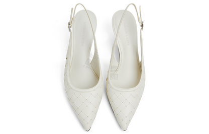 Charlz va Keyt ayollar poyabzali