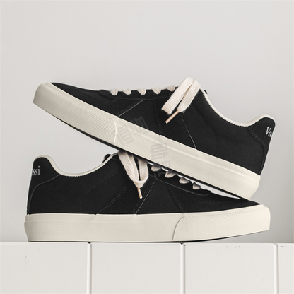 Vanssi kiygan krossovkalar