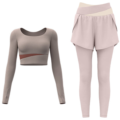 FARO ayollar sport kostyumi