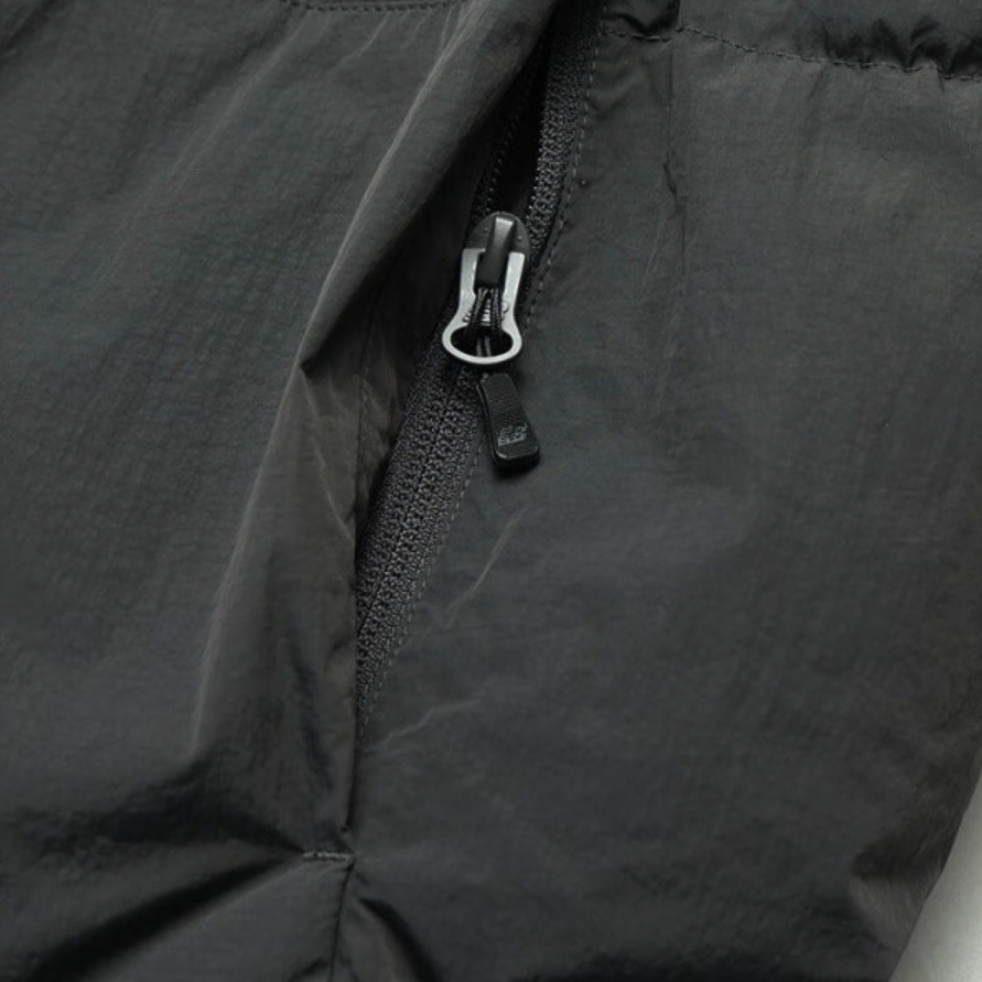 New Balance pastki kurtkasi