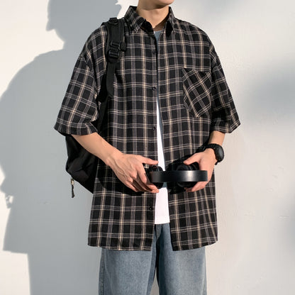 Hvga Amerika retro asosiy modellari plashli birlashma to'qnashuv rangli yarim yengli ko'ylak ko'ylagi ter singdirish nafas oladigan yupqa bo'sh katta o'lchamli talabalar partiyasi qisqa qisma ko'ylak erkaklar va ayollar modellari