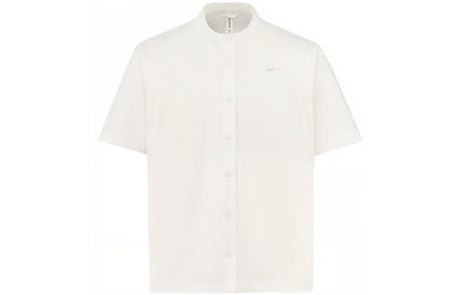 Ayollar uchun Reebok futbolkasi