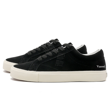 Vanssi krossovkalari