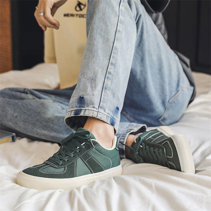 Vanssi kiygan krossovkalar