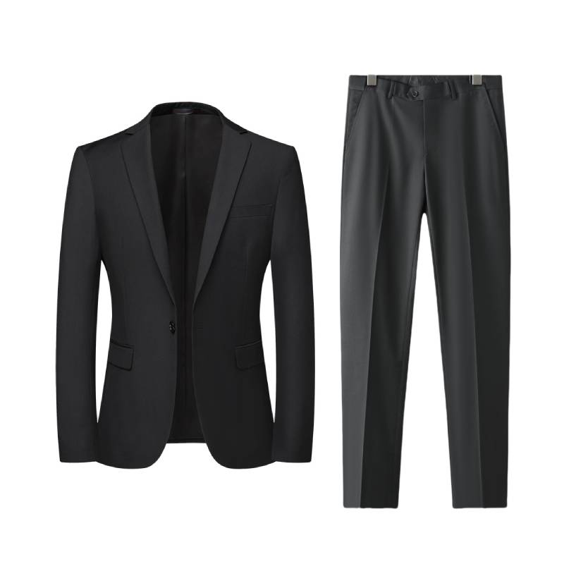 Костюм мужской Pierre Cardin