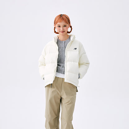 New Balance sport life to'plami brend logotipi engil tekis rangli fermuarli etagi sozlanishi stendli yoqa o'rdak past qalpoqsiz oddiy nonli past ko'ylagi ayollar fil suyagi