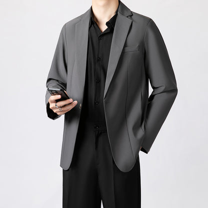 Anti-ofis trendining koreyscha versiyasi erkaklarning kichkina toplari chiroyli bo'sh Gonkong uslubidagi ko'ylagi erkaklar ko'p qirrali kundalik kostyumi engil hashamatli kostyum erkaklar modellari