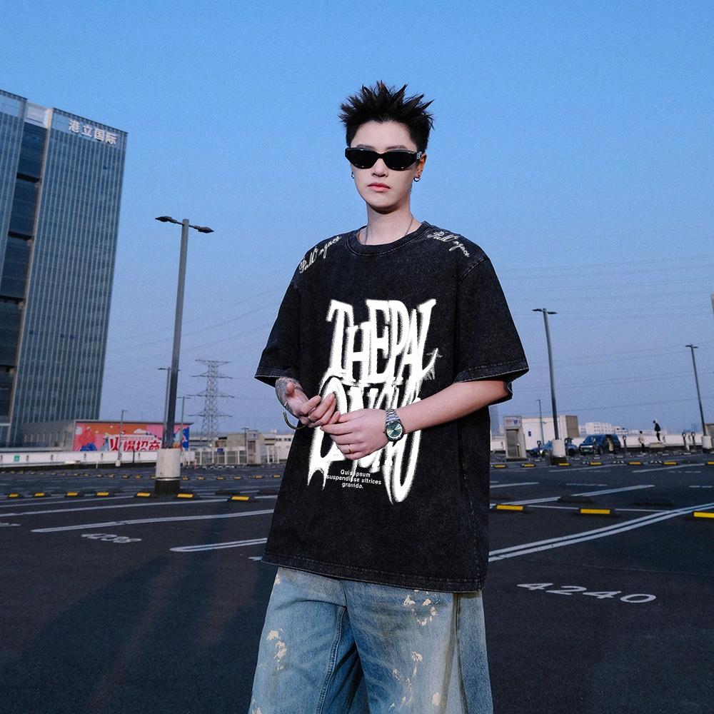 Pal ongaco qisqa yengi yuvilgan va siqilgan retro amerikacha futbolka erkaklar va ayollar uchun dazmollanadigan bokeh harflari bilan