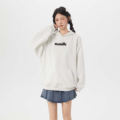 Playboy Amerika bo'shashmasdan yuzlab trend pullover kozok bir xil modellar bilan erkaklar va ayollar