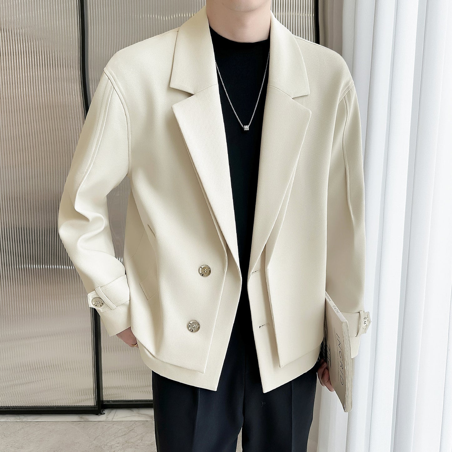 Hvga Koreyaning yuqori darajadagi dizayndagi engil etuk shamol gangsteri chiroyli to'lqinli tasodifiy eng nozik kalta kostyum erkaklar va ayollar bir xil modellar