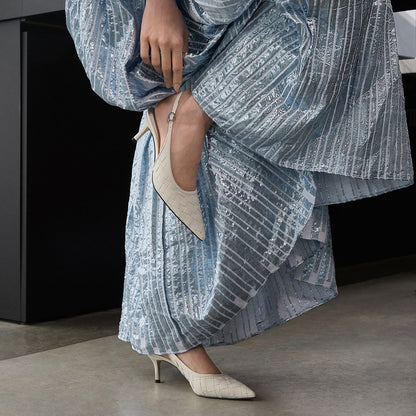 Charlz va Keyt ayollar poyabzali