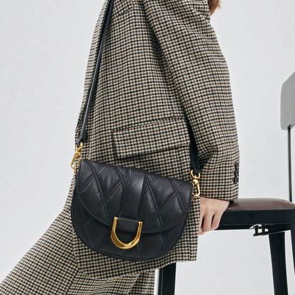 Сумка женская Charles&Keith Ck Palette Horseshoe Buckle Pu Saddle - Boxette Shop