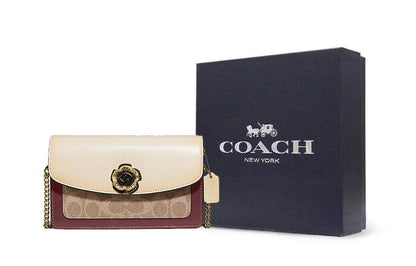 Сумка женская Coach Parker 18 Camellia Spin Buckle - Boxette Shop