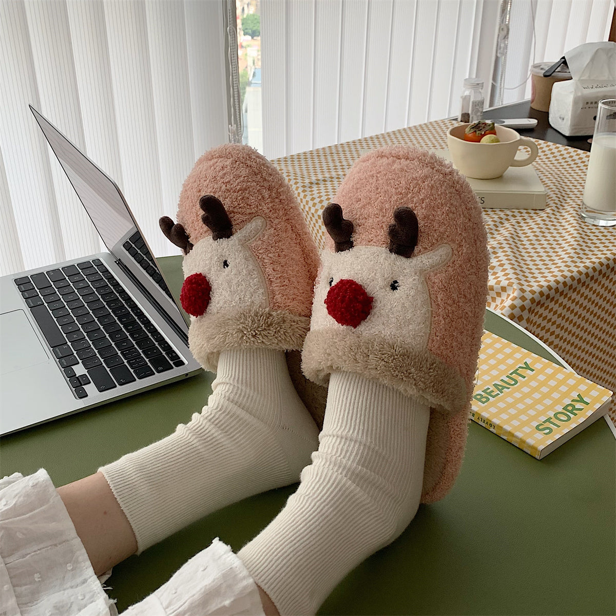 Yupqa chiziqlarli shippaklar