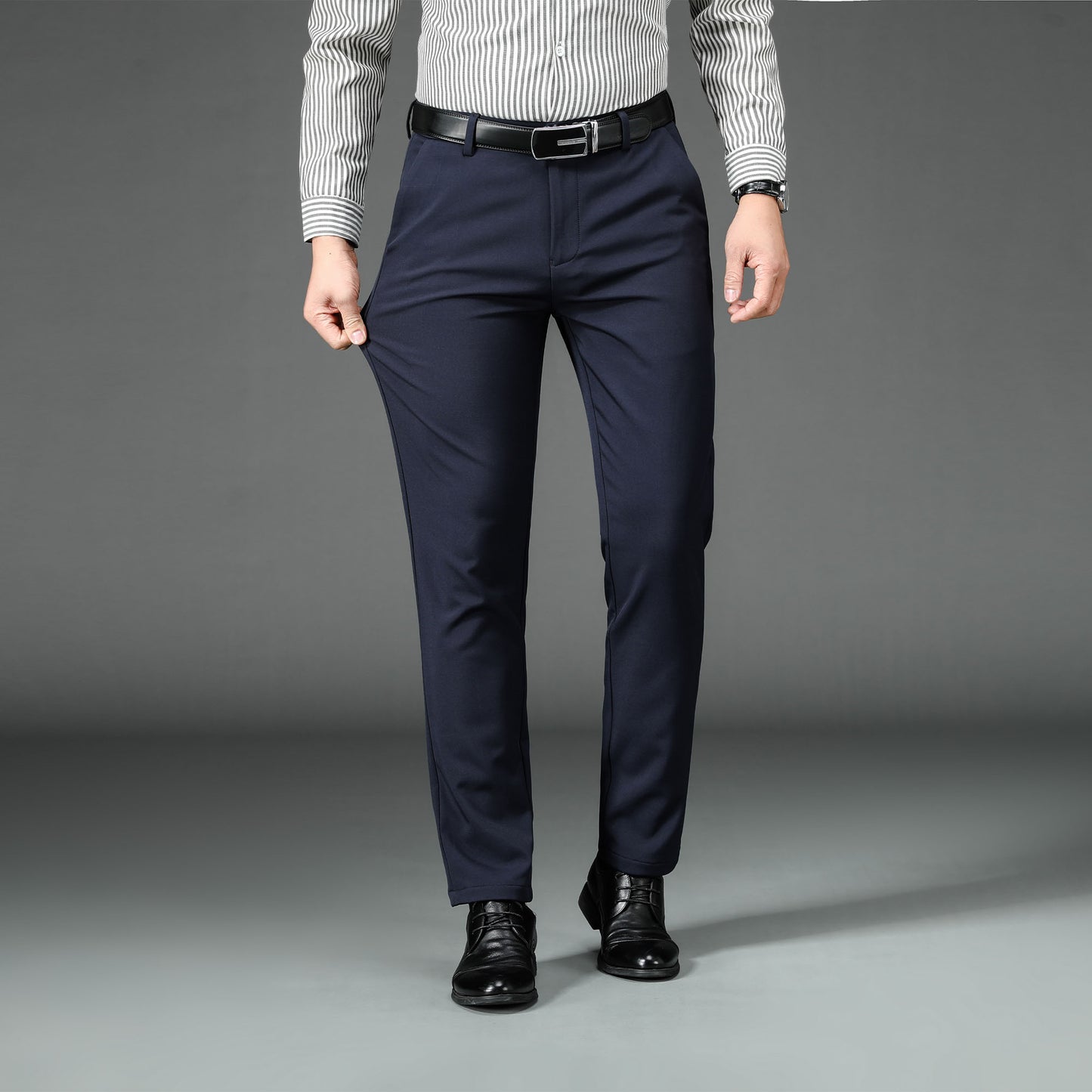 Erkaklar Playboy shimlari