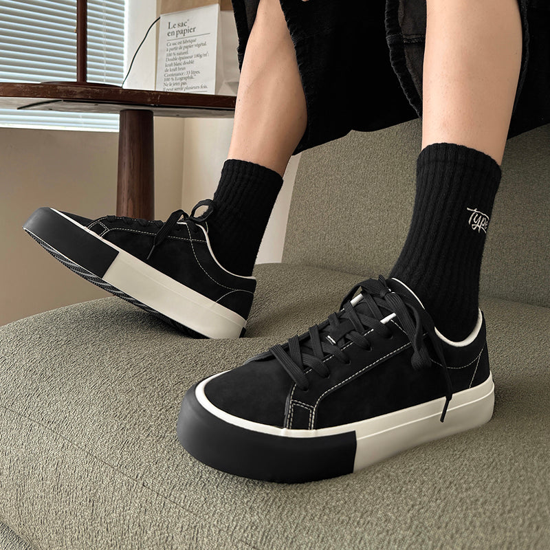 Vanssi krossovkalari