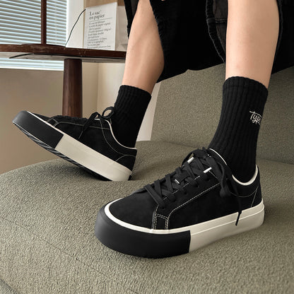 Vanssi krossovkalari