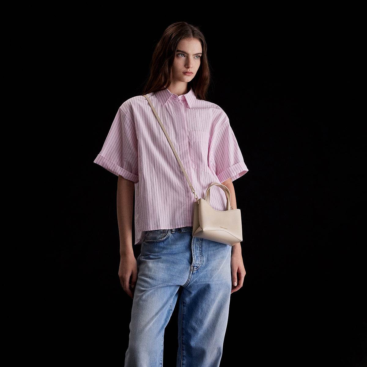 Сумка женская Charles&Keith Ck Simple Square Pu S Oatmeal - Boxette Shop