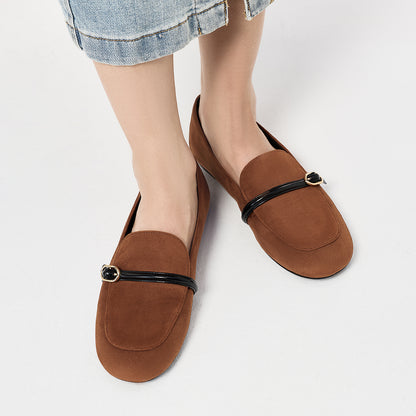 Charlz va Keyt ayollar poyabzali