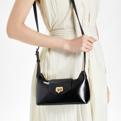 Сумка женская Charles & Keith "Simple Flap Baguette"