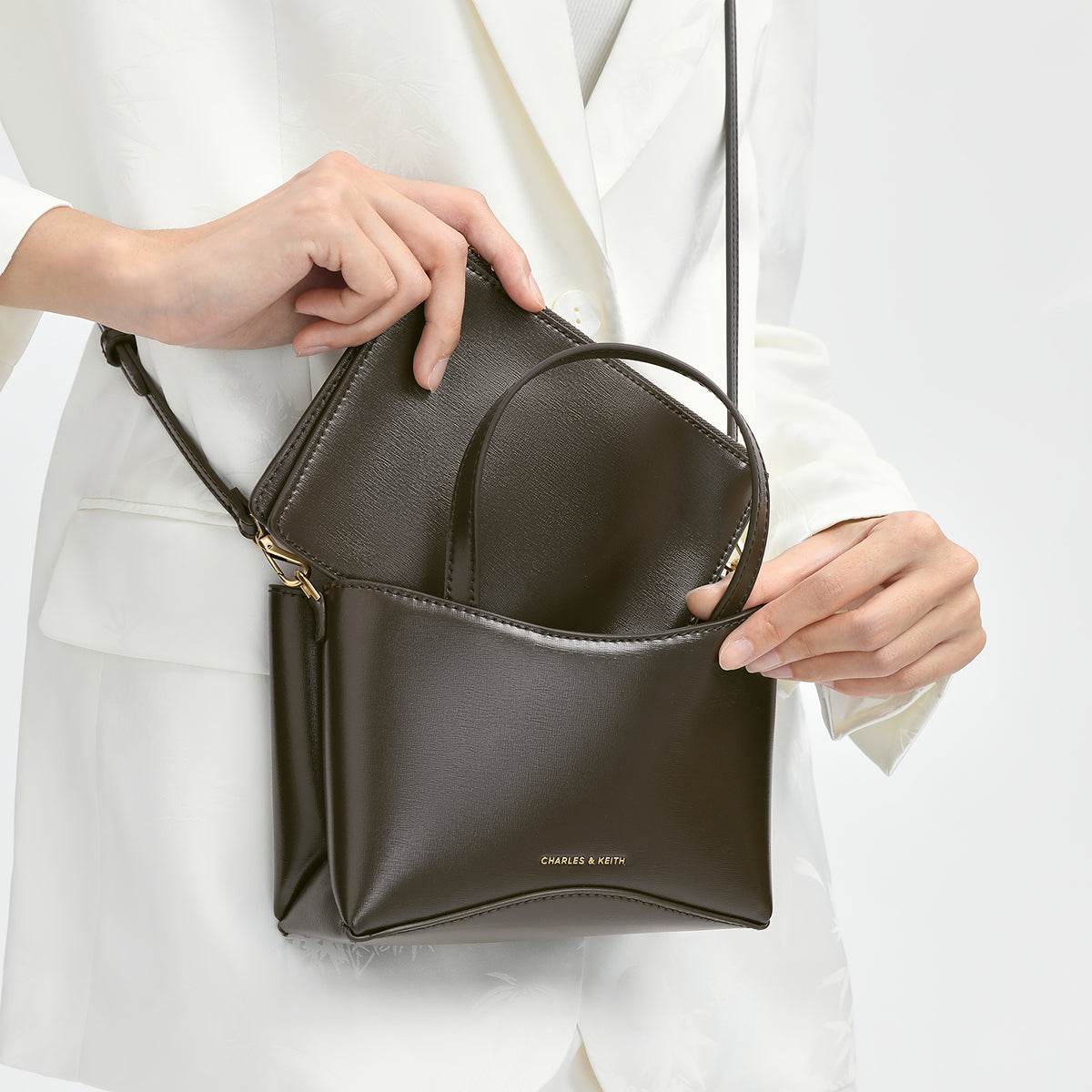 Сумка женская Charles&Keith Ck Simple Square Pu S Oatmeal - Boxette Shop