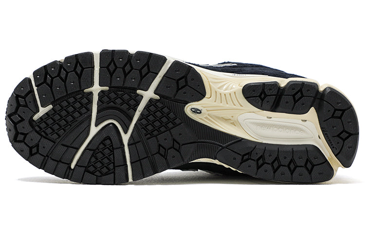 Кроссовки New Balance 2002R