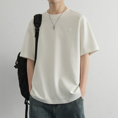 Hvga asosiy modellari eski pul uslubi yumshoq va qulay teri salqin tuyg'u yarim yengli pastki ko'ylak Amerika tekis rangli moda shaxsiyat trendi tasodifiy erkin qisqa qisma futbolkalar bir xil modellar bilan erkaklar va ayollar