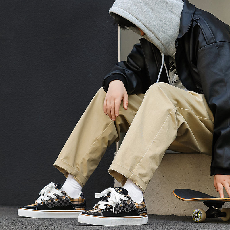 Vanssi krossovkalari