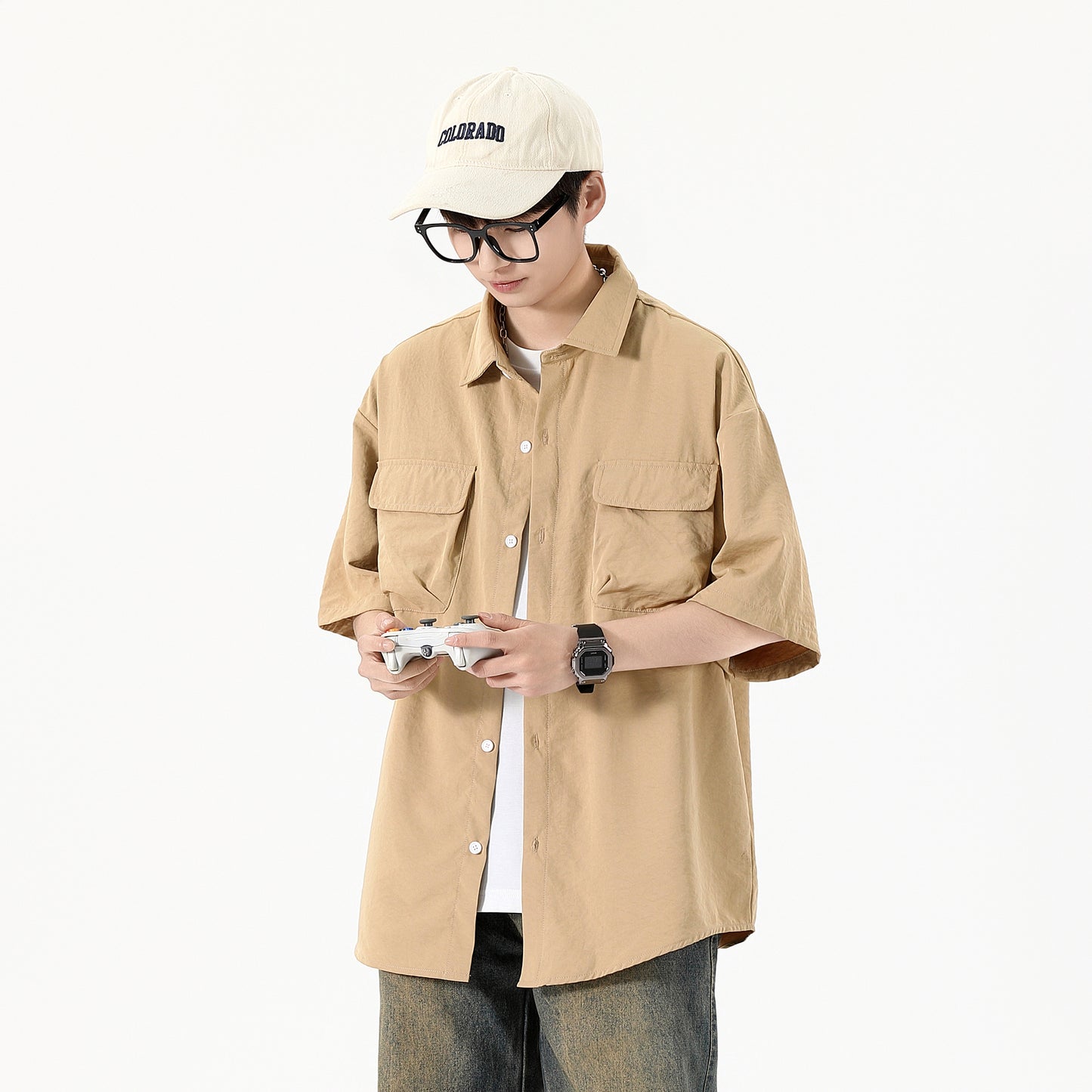 Igoi Amerika yuqori ko'chada qulay moda ish kiyimi nozik kesilgan tasodifiy ko'p qirrali tekis rangli oddiy bo'sh lapel qisqa yengli ko'ylaklar erkaklar va ayollar bir xil