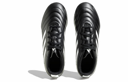 Adidas Goletto 8 TF kramponlari