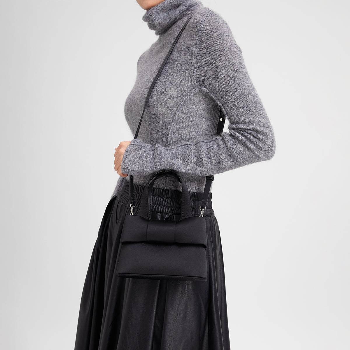 Сумка женская Charles&Keith Dopamine Noir - Boxette Shop