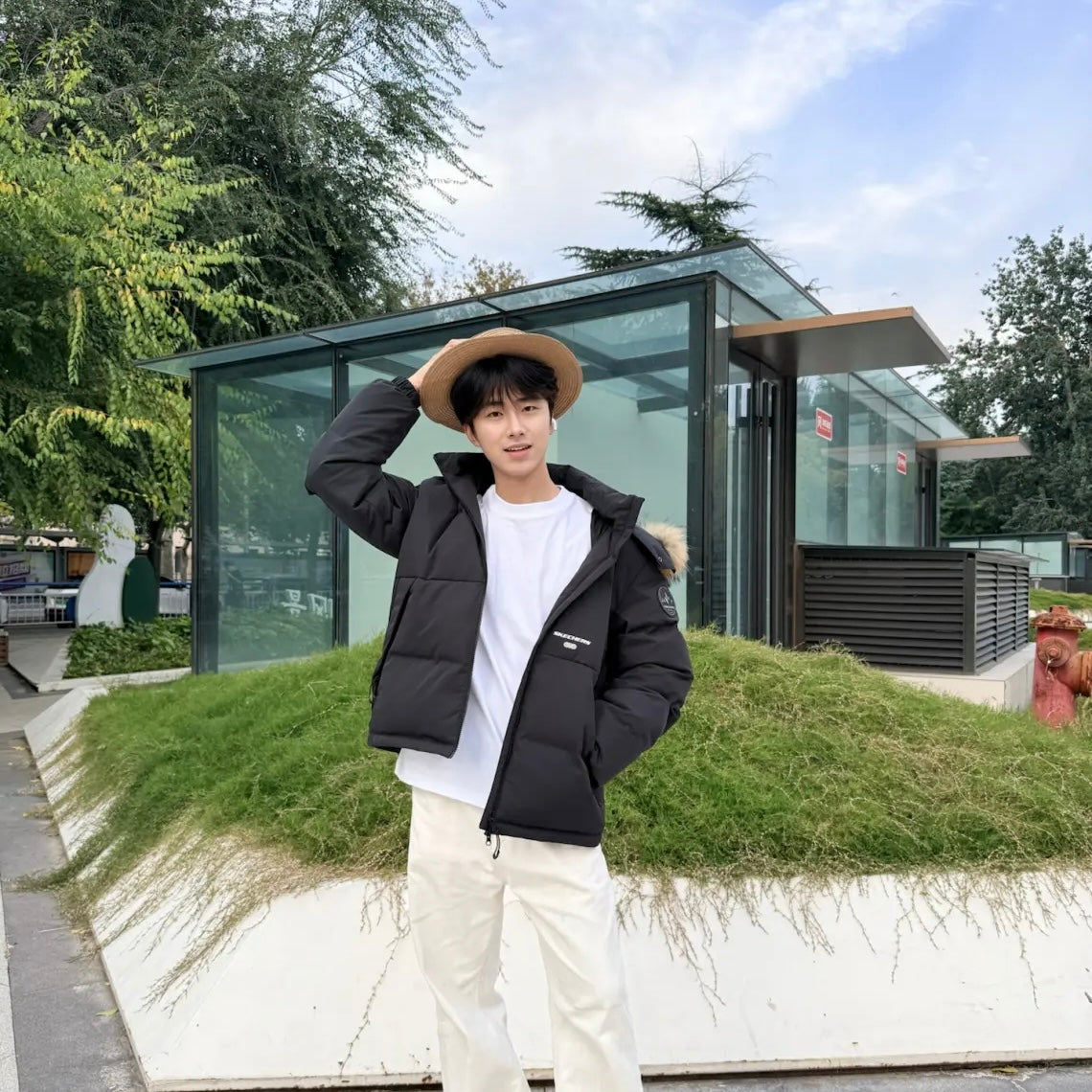 Пуховик Skechers