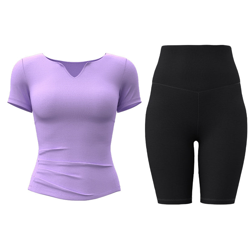 FARO ayollar sport kostyumi