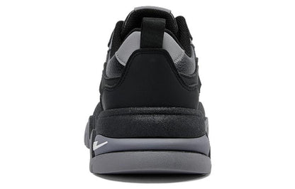 Кроссовки женские Warrior