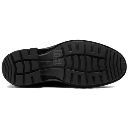 Ecco Love Step Urban Oslo sigir terisidan tikilgan poyabzal - bu qulay va moda qora erkaklar poyabzali.